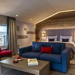 Hotel Les Armures 5*
