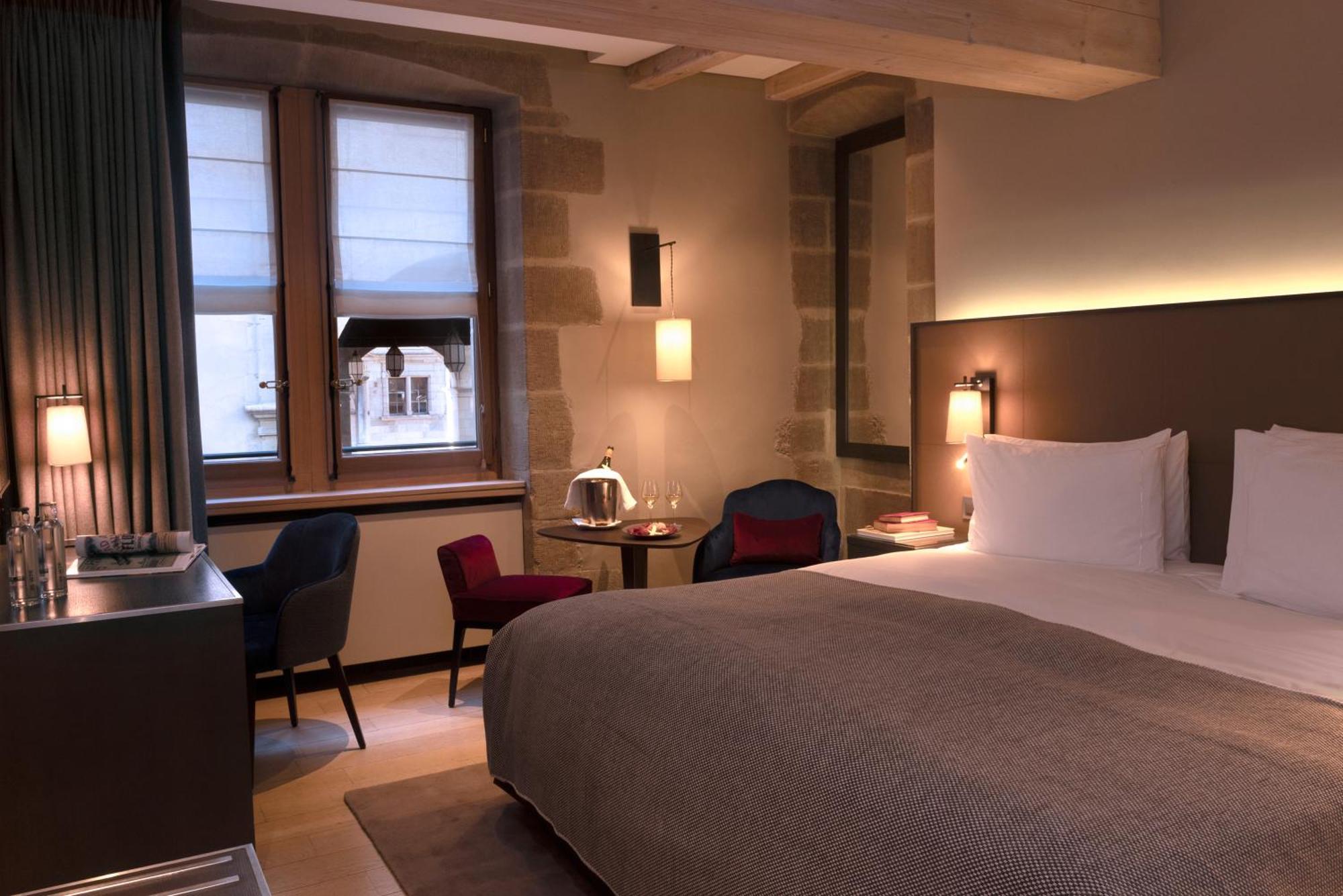 Hotel Les Armures 5*