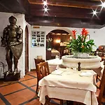 Les Armures Geneva
