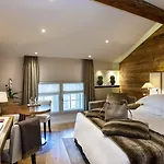 Les Armures Geneva