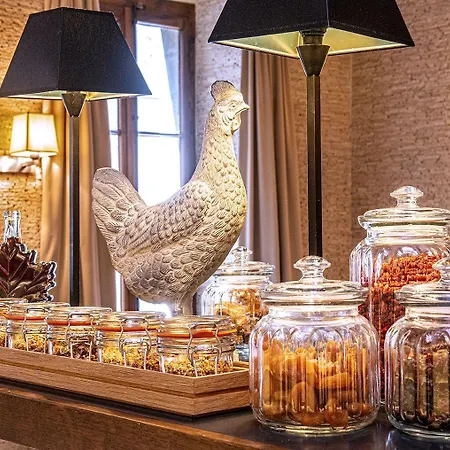 Hotel Les Armures 5*
